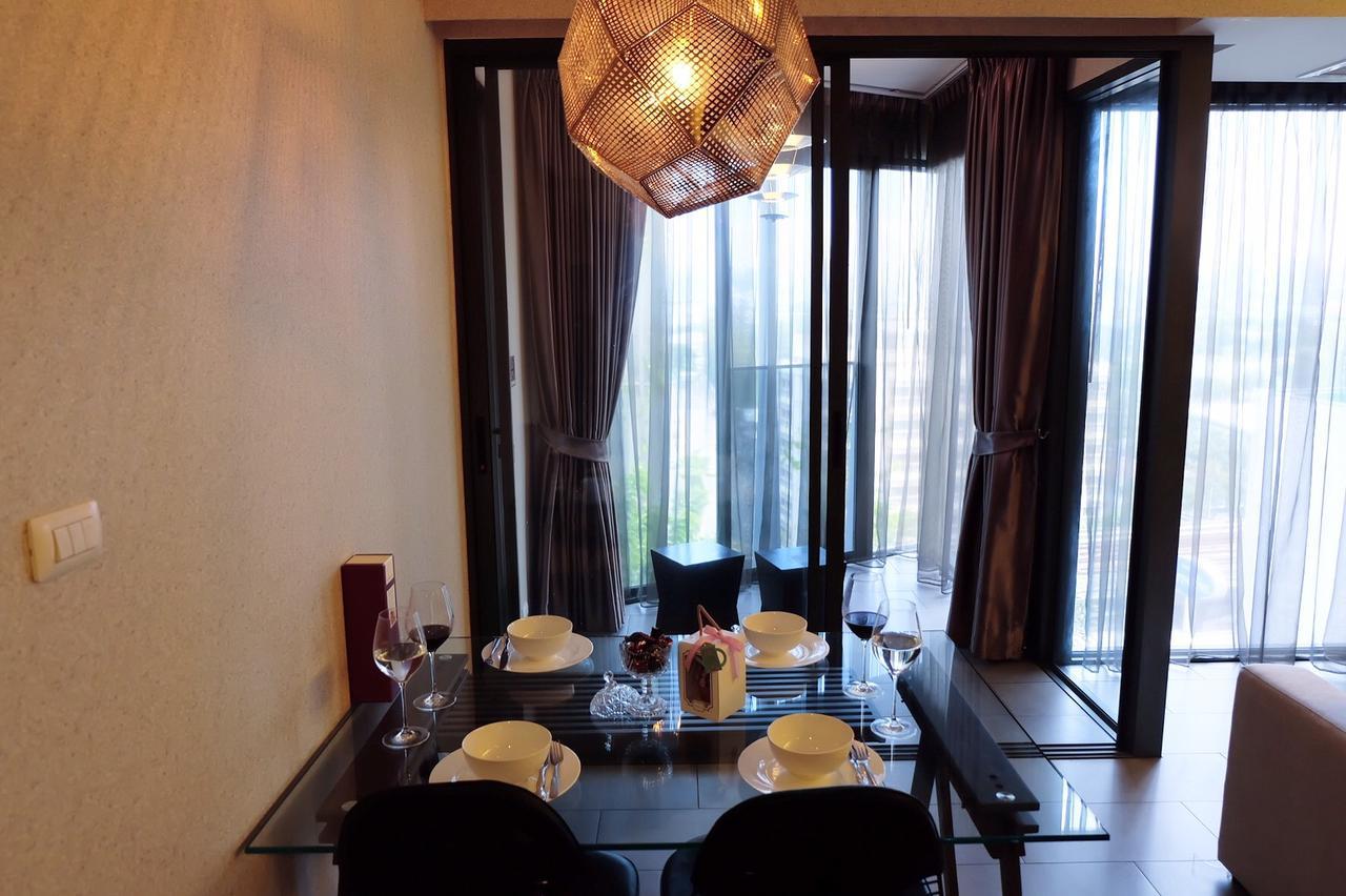 Boonrumpa Accommodation Bangkok Bagian luar foto