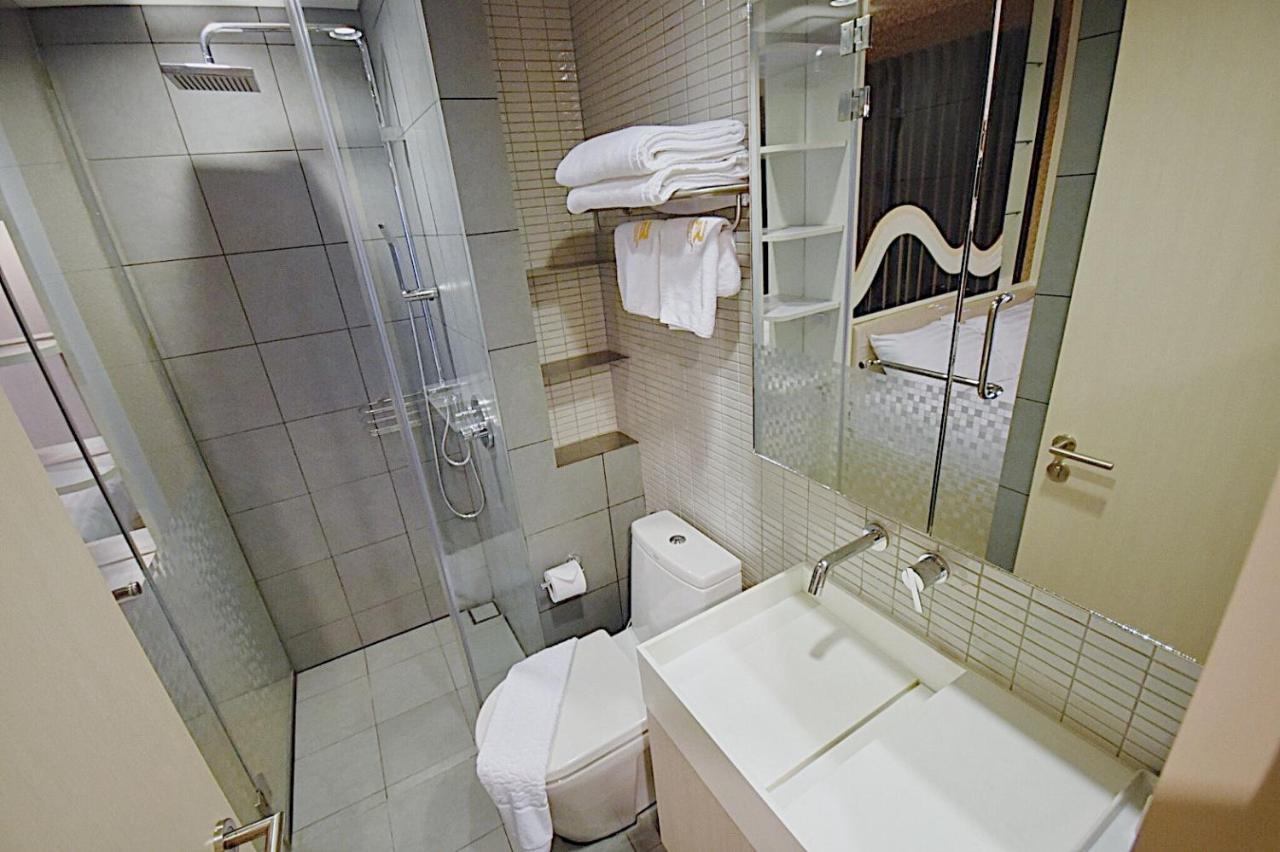 Boonrumpa Accommodation Bangkok Bagian luar foto